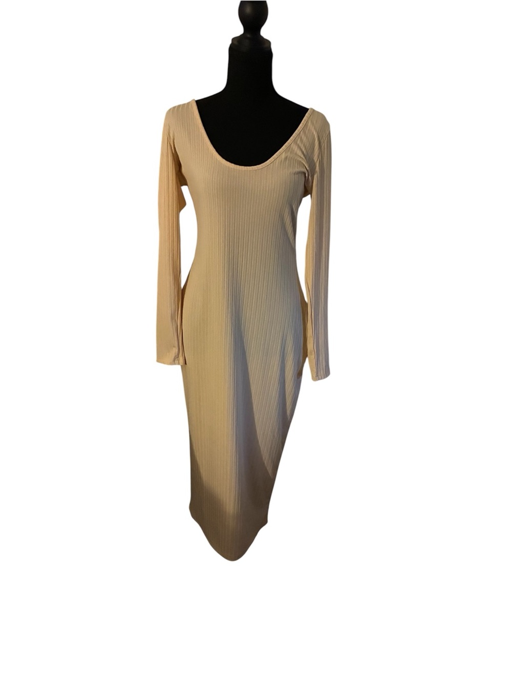 Long Sleeve Scoop Neck Ribbed Maxi Dress - Cream - Picture 2 of 5